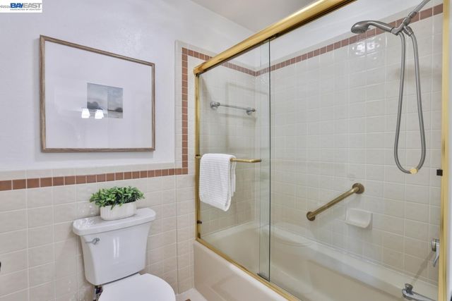 1327 Star Bush Ln, San Jose, CA 95118