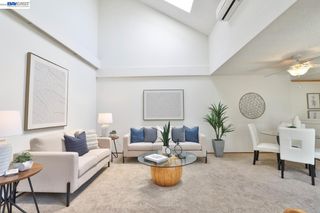 1327 Star Bush Ln, San Jose, CA 95118