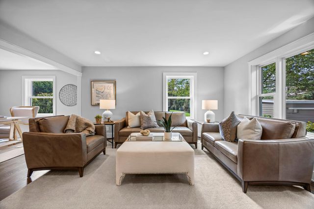 6832 Creston Road, Edina, MN 55435