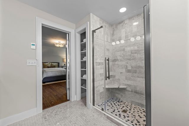 6832 Creston Road, Edina, MN 55435