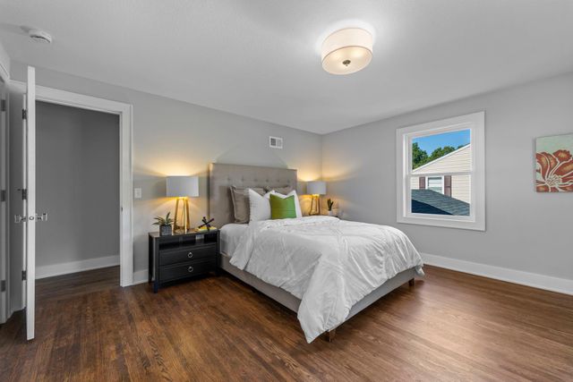 6832 Creston Road, Edina, MN 55435