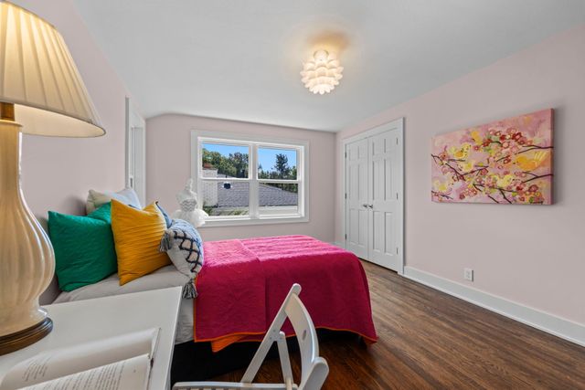 6832 Creston Road, Edina, MN 55435