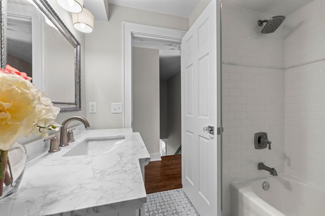 6832 Creston Road, Edina, MN 55435