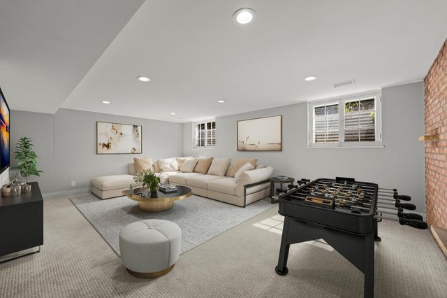 6832 Creston Road, Edina, MN 55435