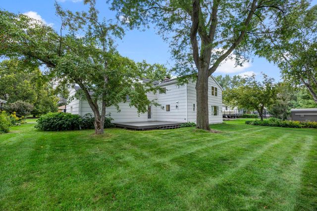 6832 Creston Road, Edina, MN 55435