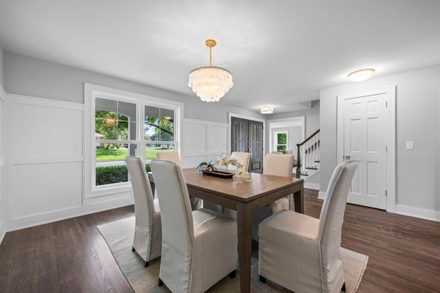 6832 Creston Road, Edina, MN 55435