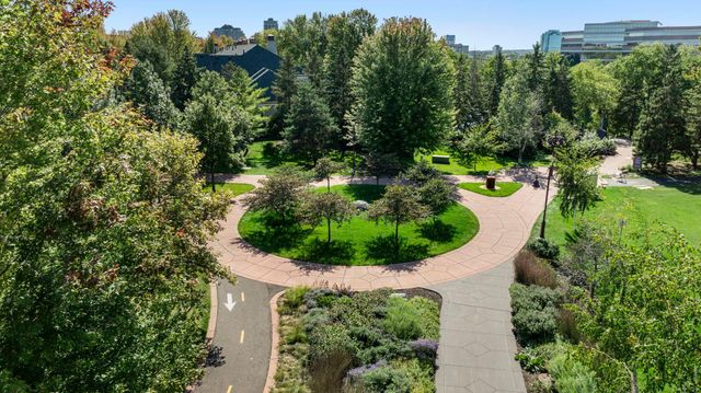 6832 Creston Road, Edina, MN 55435