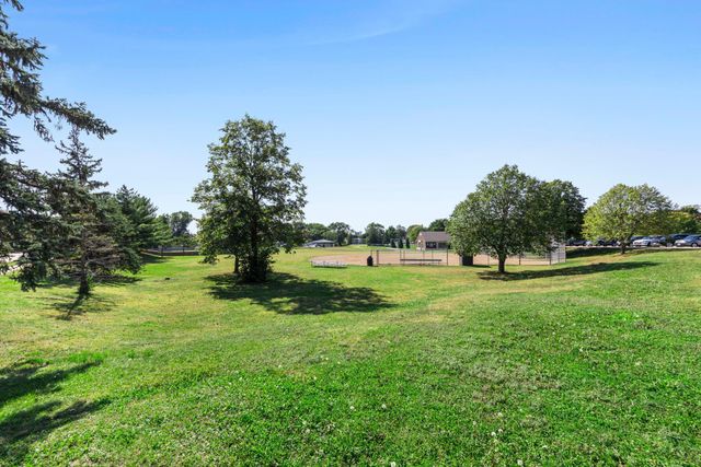 6832 Creston Road, Edina, MN 55435