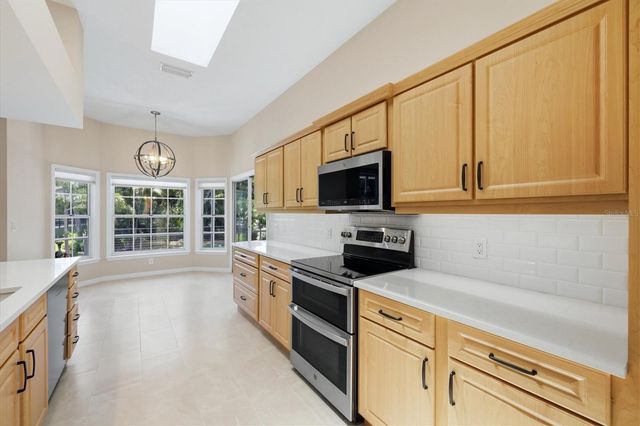 4734 E TRAILS DRIVE, Sarasota, FL 34232