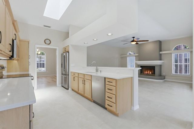 4734 E TRAILS DRIVE, Sarasota, FL 34232