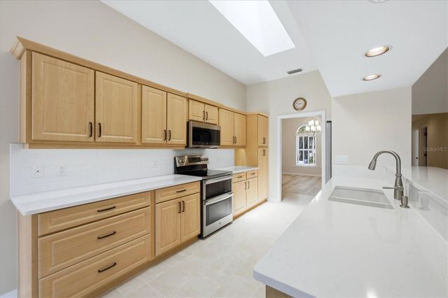 4734 E TRAILS DRIVE, Sarasota, FL 34232