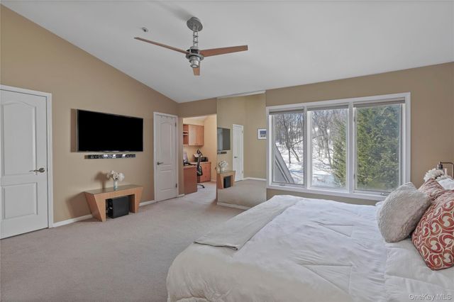 6 Berrybush Lane 6, Hastings-on-hudson, NY 10706