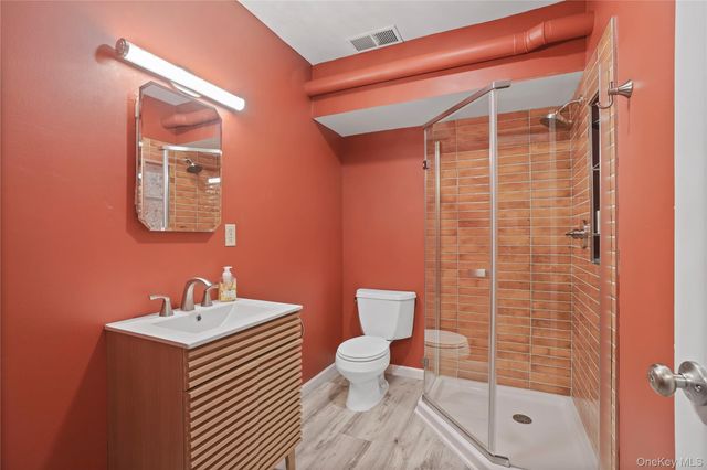 6 Berrybush Lane 6, Hastings-on-hudson, NY 10706