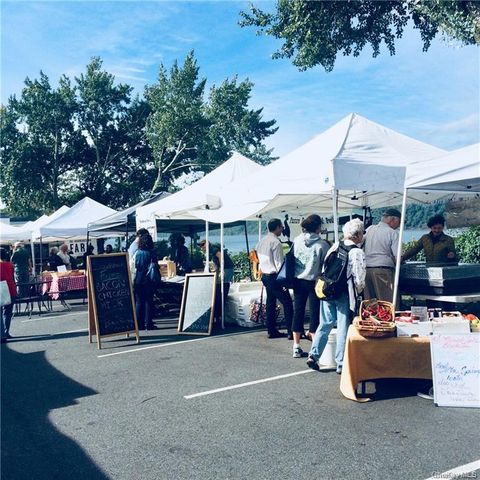 6 Berrybush Lane 6, Hastings-on-hudson, NY 10706