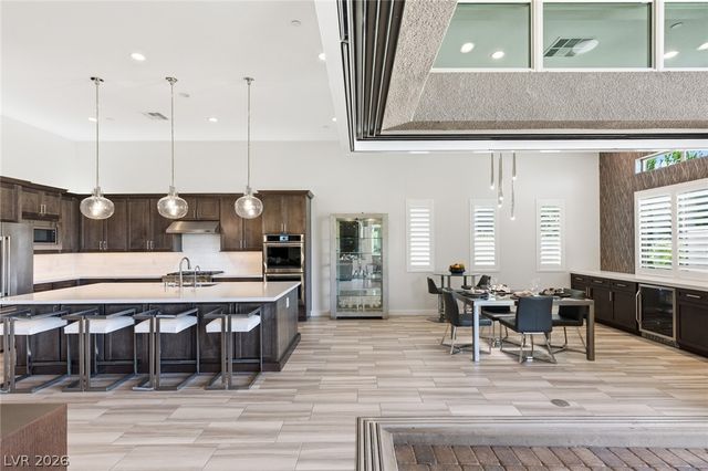6268 Petroglyph Avenue, Las Vegas, NV 89135