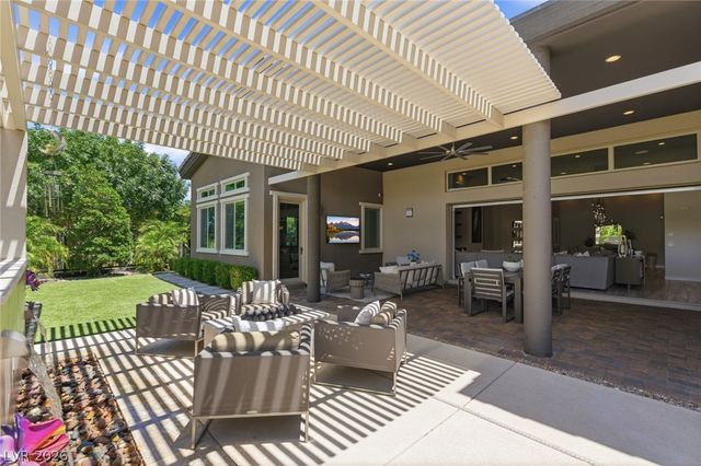 6268 Petroglyph Avenue, Las Vegas, NV 89135