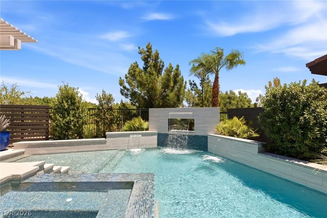 6268 Petroglyph Avenue, Las Vegas, NV 89135