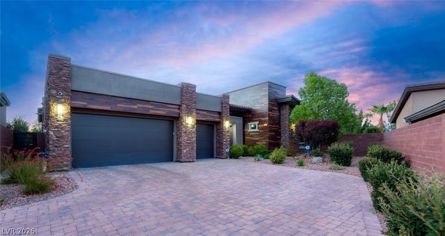 6268 Petroglyph Avenue, Las Vegas, NV 89135