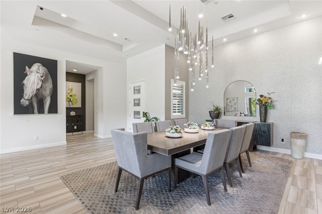 6268 Petroglyph Avenue, Las Vegas, NV 89135