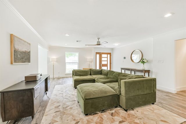 7214 Bayou Woods Drive, Houston, TX 77088