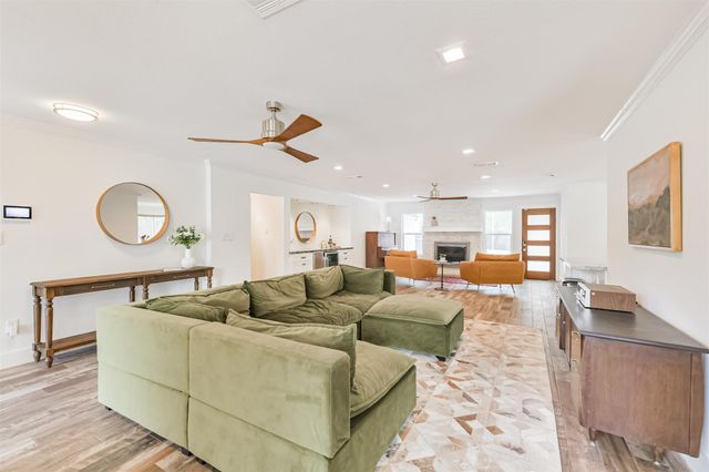 7214 Bayou Woods Drive, Houston, TX 77088