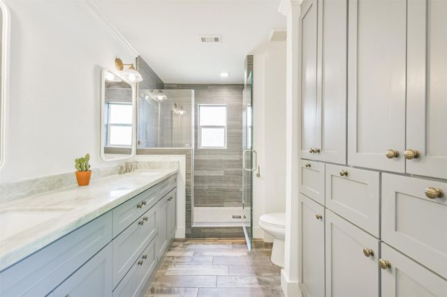 7214 Bayou Woods Drive, Houston, TX 77088