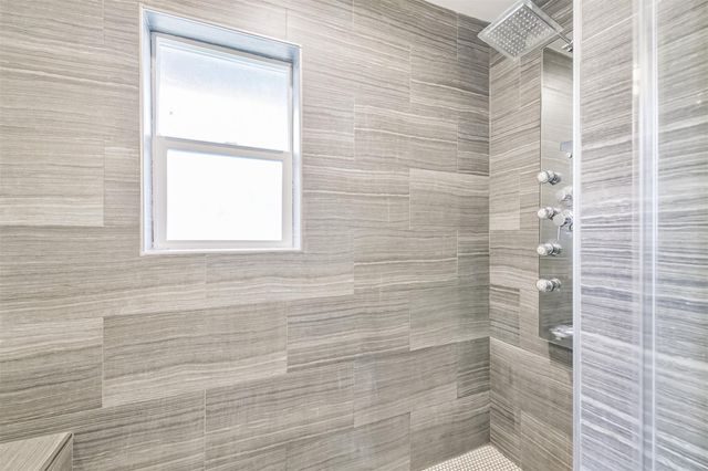 7214 Bayou Woods Drive, Houston, TX 77088