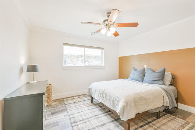 7214 Bayou Woods Drive, Houston, TX 77088