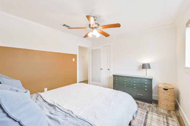 7214 Bayou Woods Drive, Houston, TX 77088