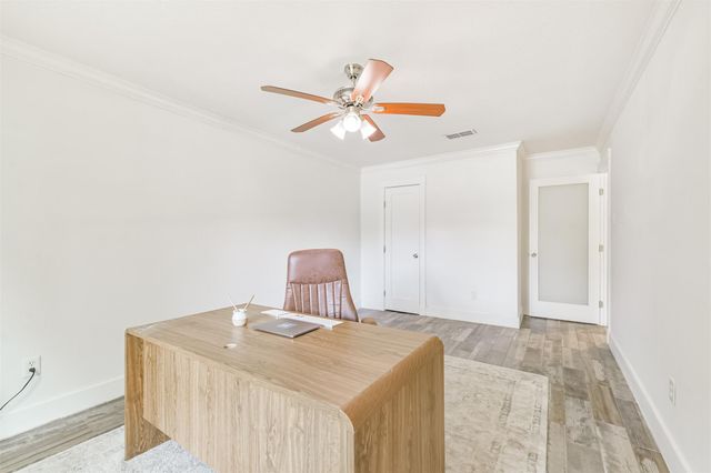 7214 Bayou Woods Drive, Houston, TX 77088