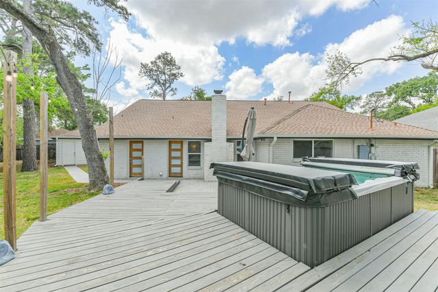 7214 Bayou Woods Drive, Houston, TX 77088