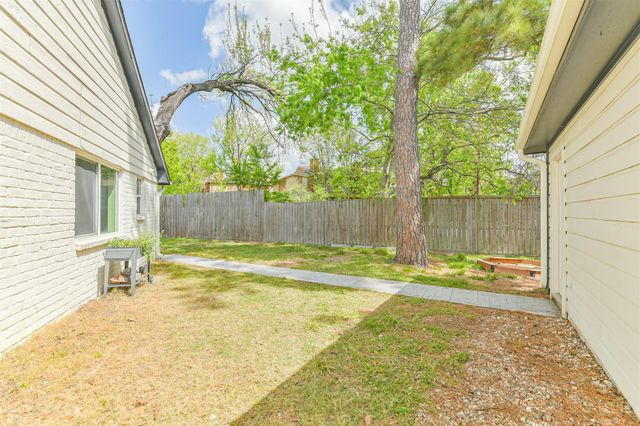 7214 Bayou Woods Drive, Houston, TX 77088