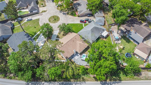 7214 Bayou Woods Drive, Houston, TX 77088