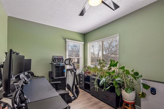 6100 SE 4th Street, Des Moines, IA 50315