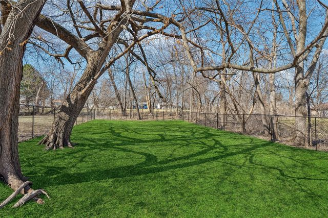 6100 SE 4th Street, Des Moines, IA 50315