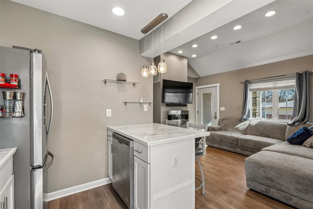 6100 SE 4th Street, Des Moines, IA 50315