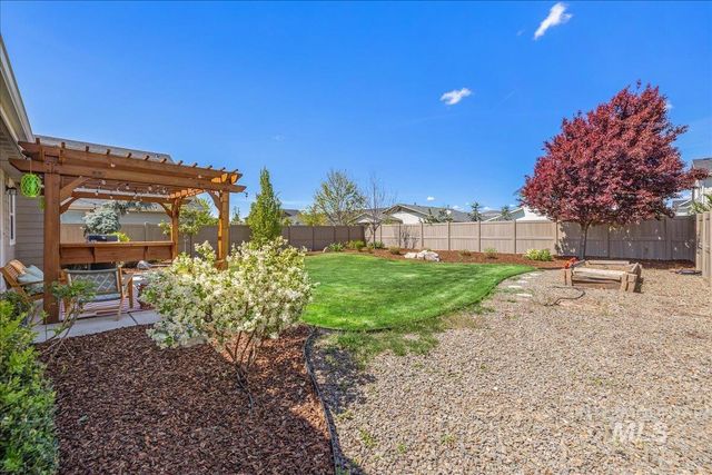 3862 E Collingwood St, Meridian, ID 83642