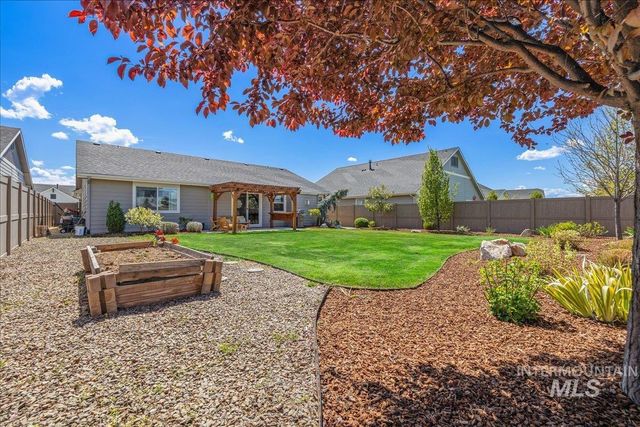 3862 E Collingwood St, Meridian, ID 83642
