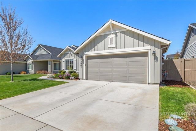 3862 E Collingwood St, Meridian, ID 83642