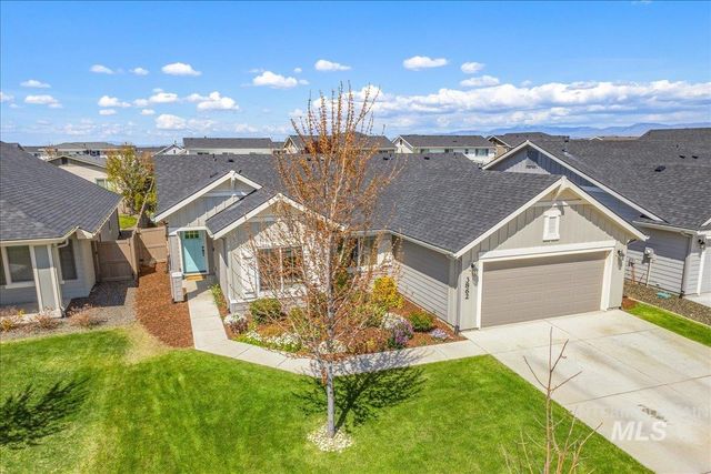 3862 E Collingwood St, Meridian, ID 83642