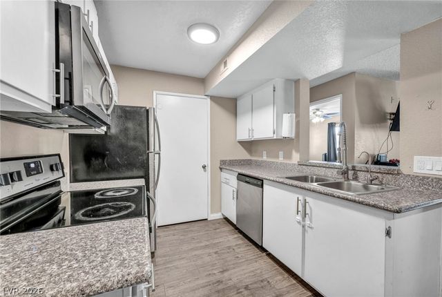 5251 Mission Carmel Lane 208, Las Vegas, NV 89107
