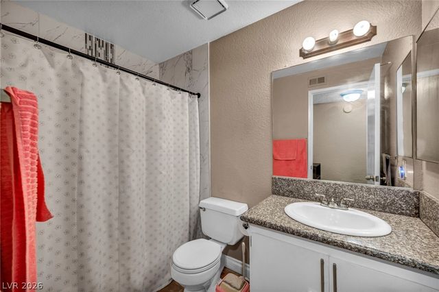 5251 Mission Carmel Lane 208, Las Vegas, NV 89107