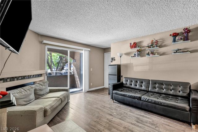 5251 Mission Carmel Lane 208, Las Vegas, NV 89107