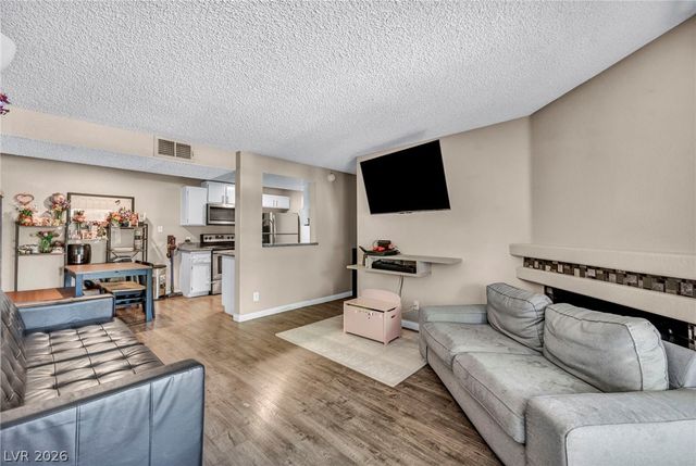 5251 Mission Carmel Lane 208, Las Vegas, NV 89107