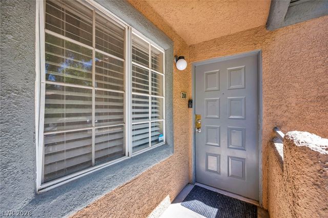5251 Mission Carmel Lane 208, Las Vegas, NV 89107
