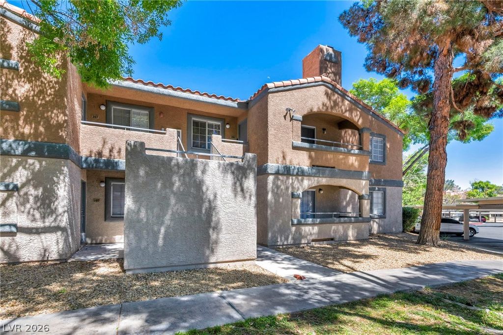 5251 Mission Carmel Lane 208, Las Vegas, NV 89107