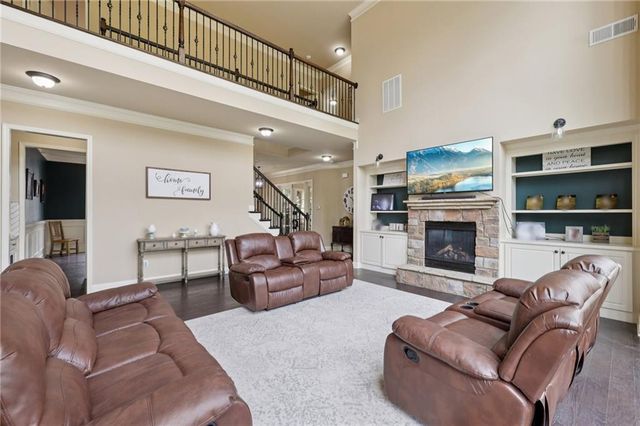 1710 Bramble Bush Way, Suwanee, GA 30024