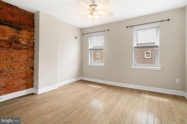 727 MCCLELLAN ST, Philadelphia, PA 19148