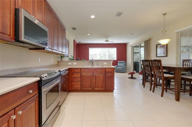 11838 GRANITE WOODS LOOP, Venice, FL 34292