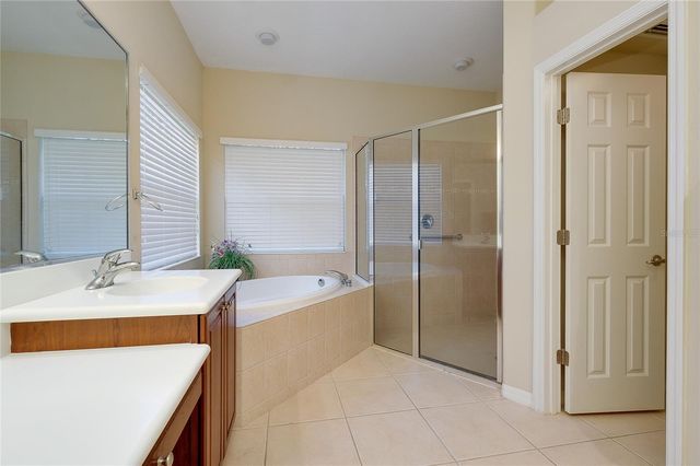 11838 GRANITE WOODS LOOP, Venice, FL 34292